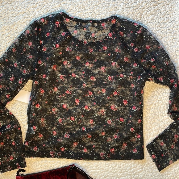Madden Girl Lace Top Junior’s Medium - Picture 5 of 9